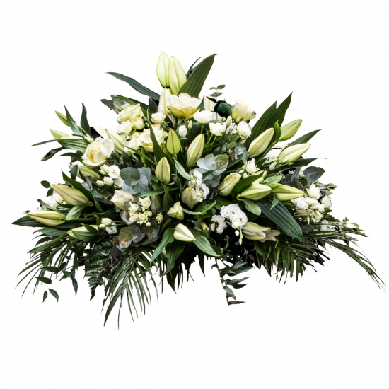 Aranjament funerar pentru capacul de sicriu din flori albe.